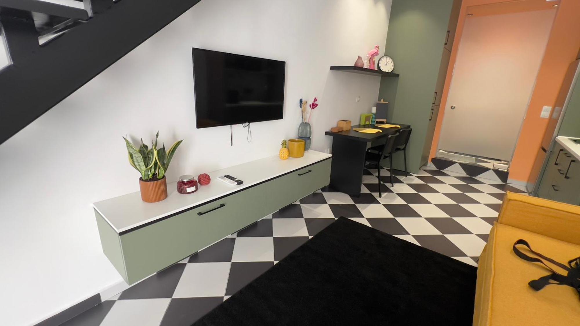 Groovy Getaways Apartment Thessaloniki